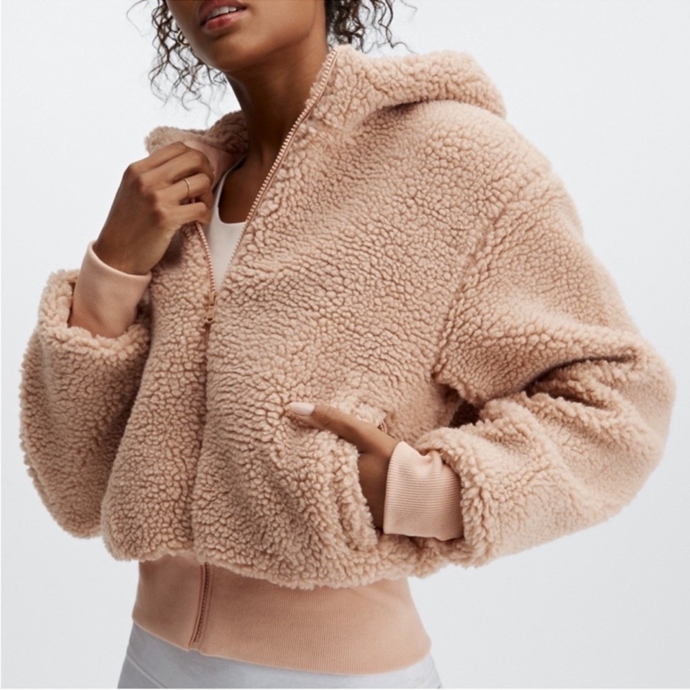 Fabletics Summit Sherpa Jacket, L - Picture 10 of 12